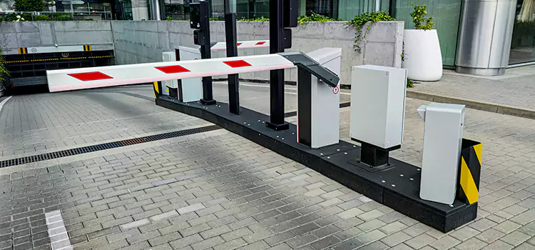 Custom Gate Design & Integration Draper